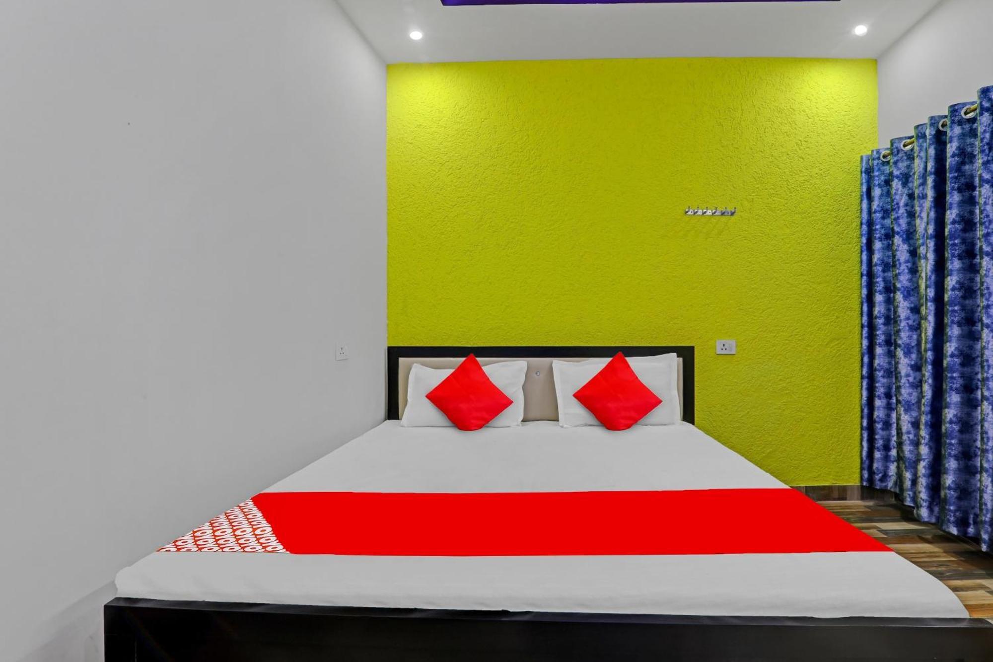 Hotel O R K Hotels ลัคเนา ภายนอก รูปภาพ