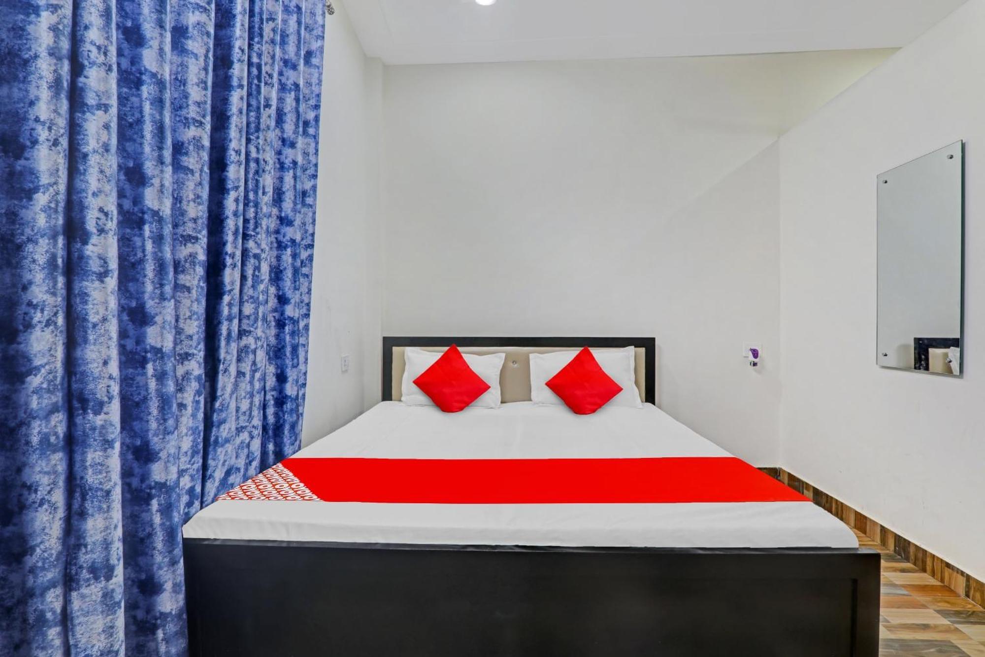 Hotel O R K Hotels ลัคเนา ภายนอก รูปภาพ